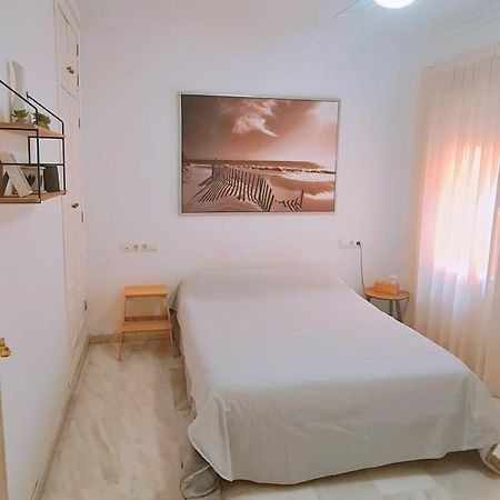 Apartamento A 2 Minutos De La Playa Y Centro Fuengirola Kültér fotó