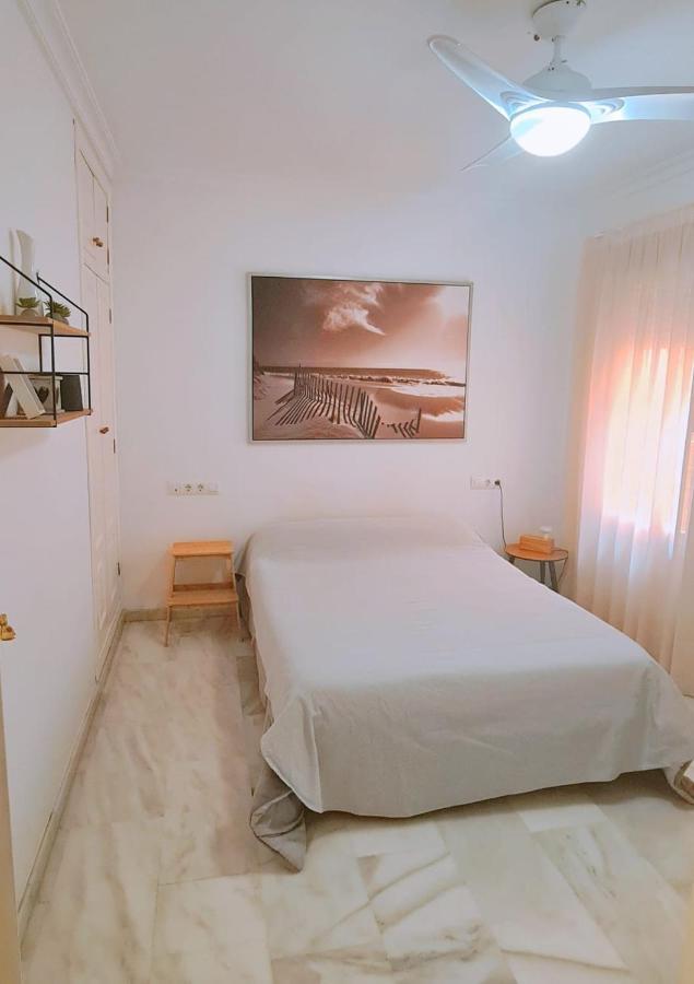 Apartamento A 2 Minutos De La Playa Y Centro Fuengirola Kültér fotó