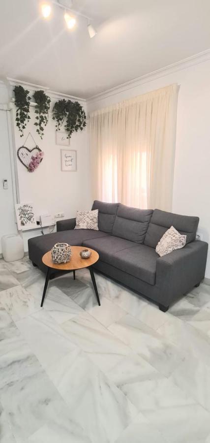 Apartamento A 2 Minutos De La Playa Y Centro Fuengirola Kültér fotó